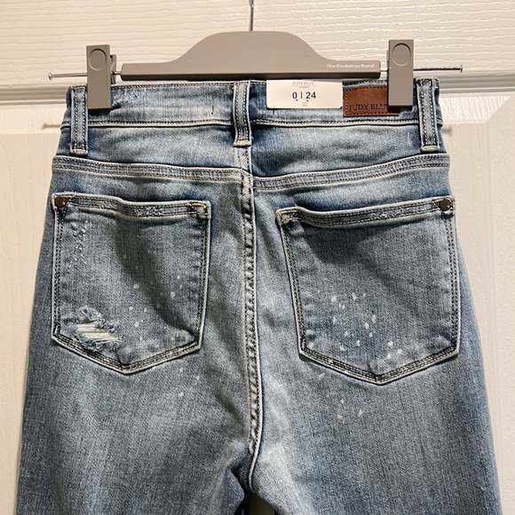 Judy blue high waisted skinny fit size 0 jeans - Picture 3 of 7